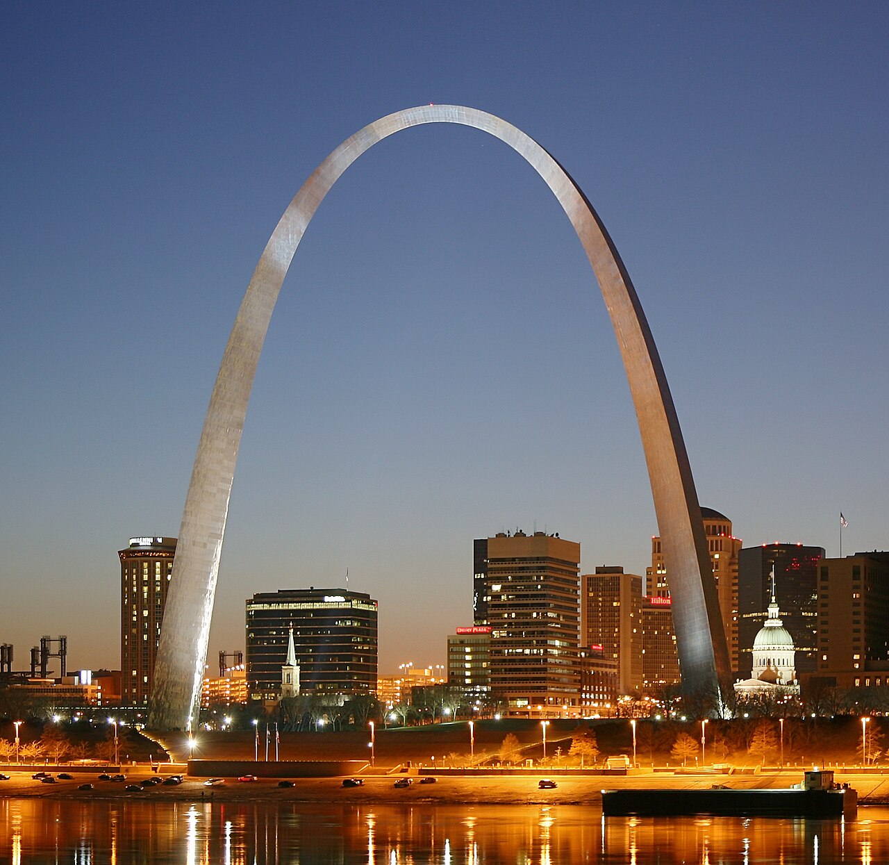Gateway Arch in St. Louis, United States